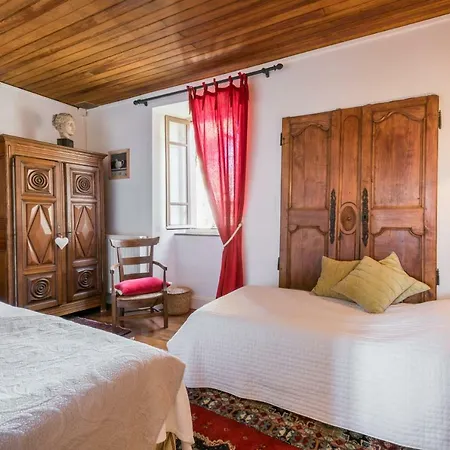 Bed & Breakfast Haras Picard Du Sant 3*